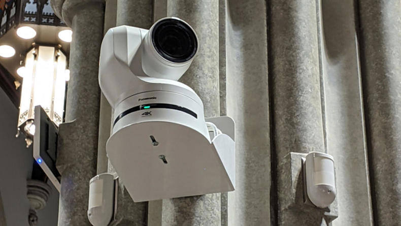 St-Michaels-Cathedral2-camera-body-image