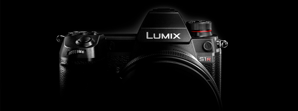 Lumix S1R camera