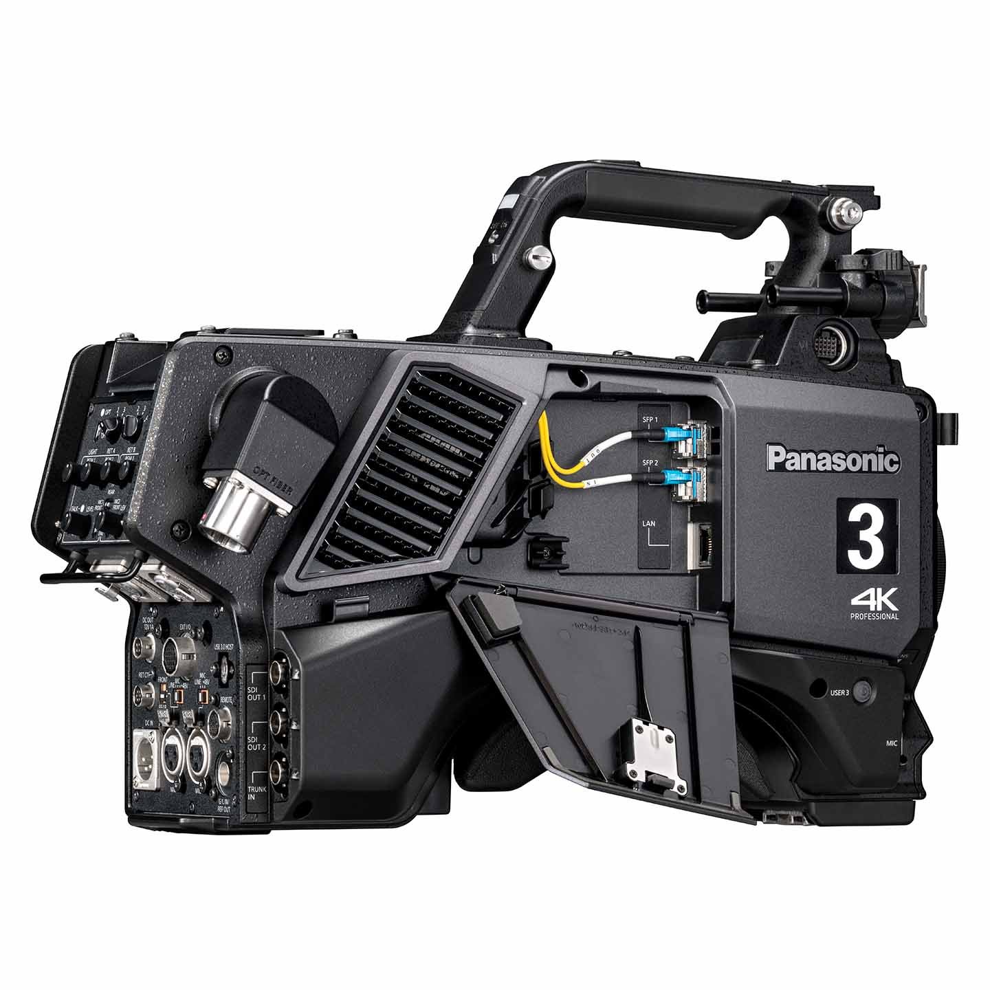 Alternate configuration of the terminal compartment of the AK-UCX100, showing multiple fiber connections for redundancy or expanded connectivity.