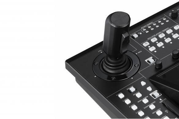 Contrôleur de caméra à distance à écran tactile noir avec joystick et boutons.